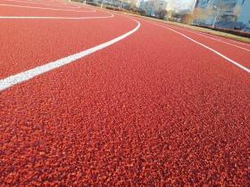 广州奥宏体育学校塑胶跑道、塑胶地面的特点介绍